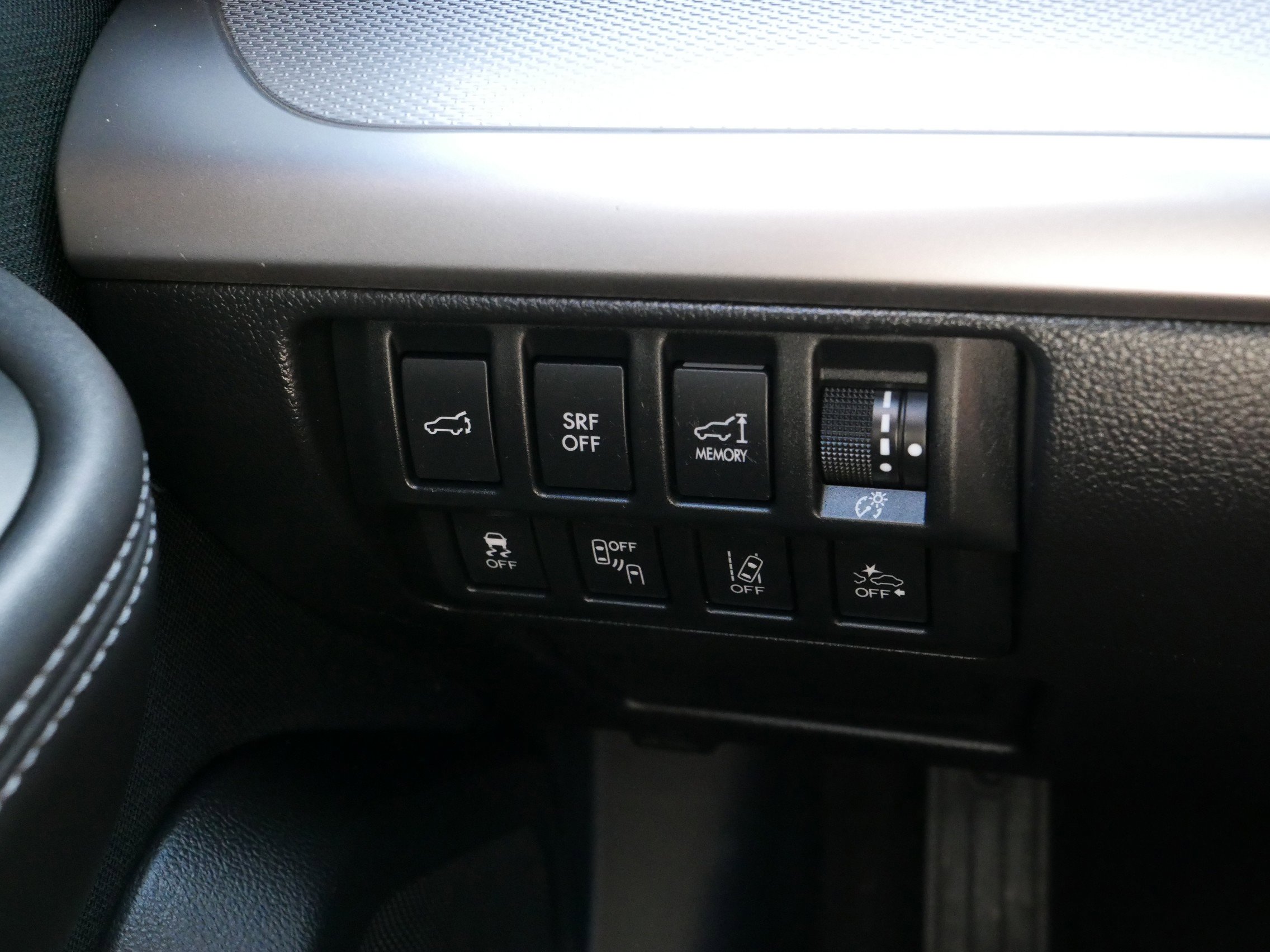 2015 Subaru Outback 2.5i Premium photo 25