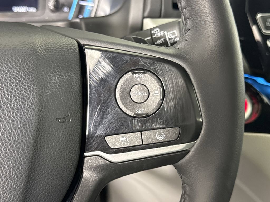 2023 Honda Odyssey Touring photo 22