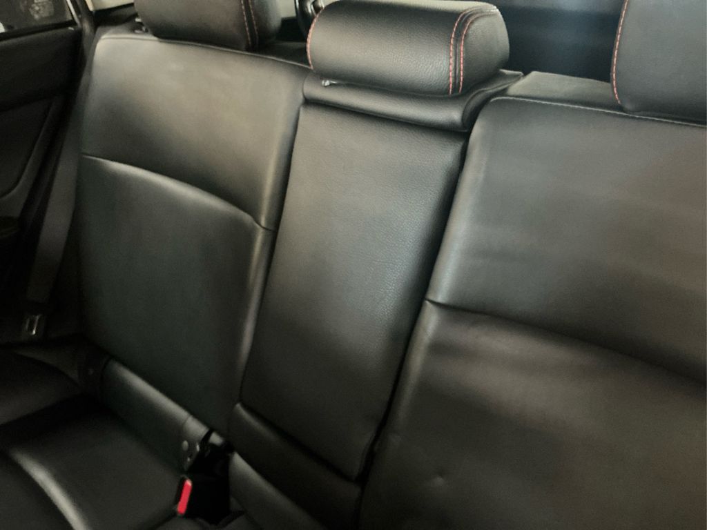 2016 Subaru Crosstrek 2.0i Limited photo 10