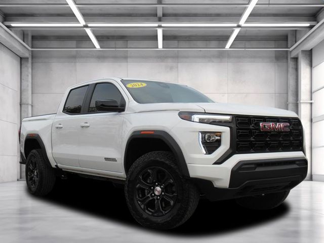 2024 GMC Canyon Elevation's photo