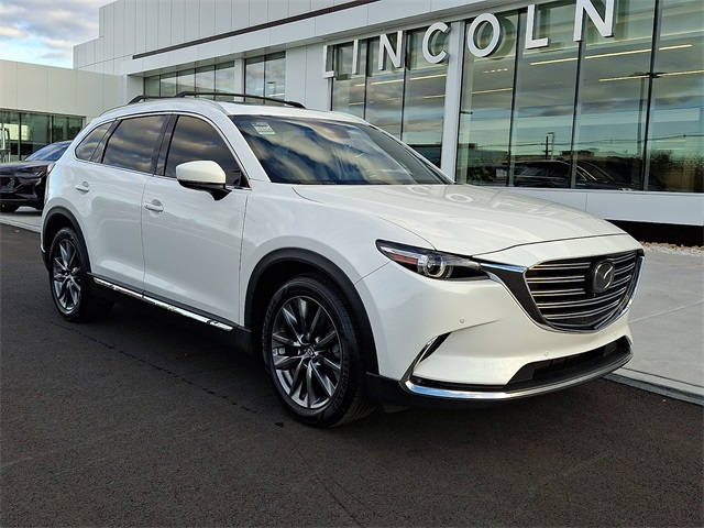2020 Mazda CX-9 Signature photo 2