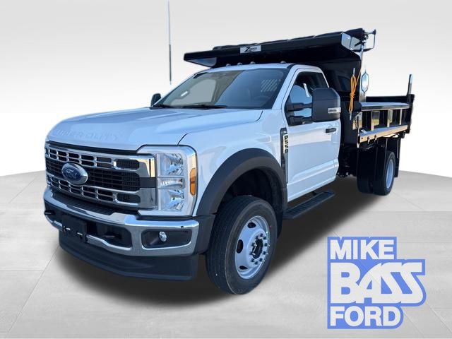 2026 Ford F-550 Super Duty Chassis Cab XL's photo