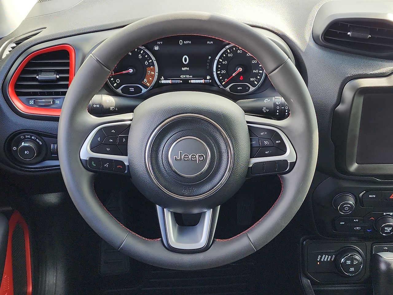 2023 Jeep Renegade Trailhawk photo 19