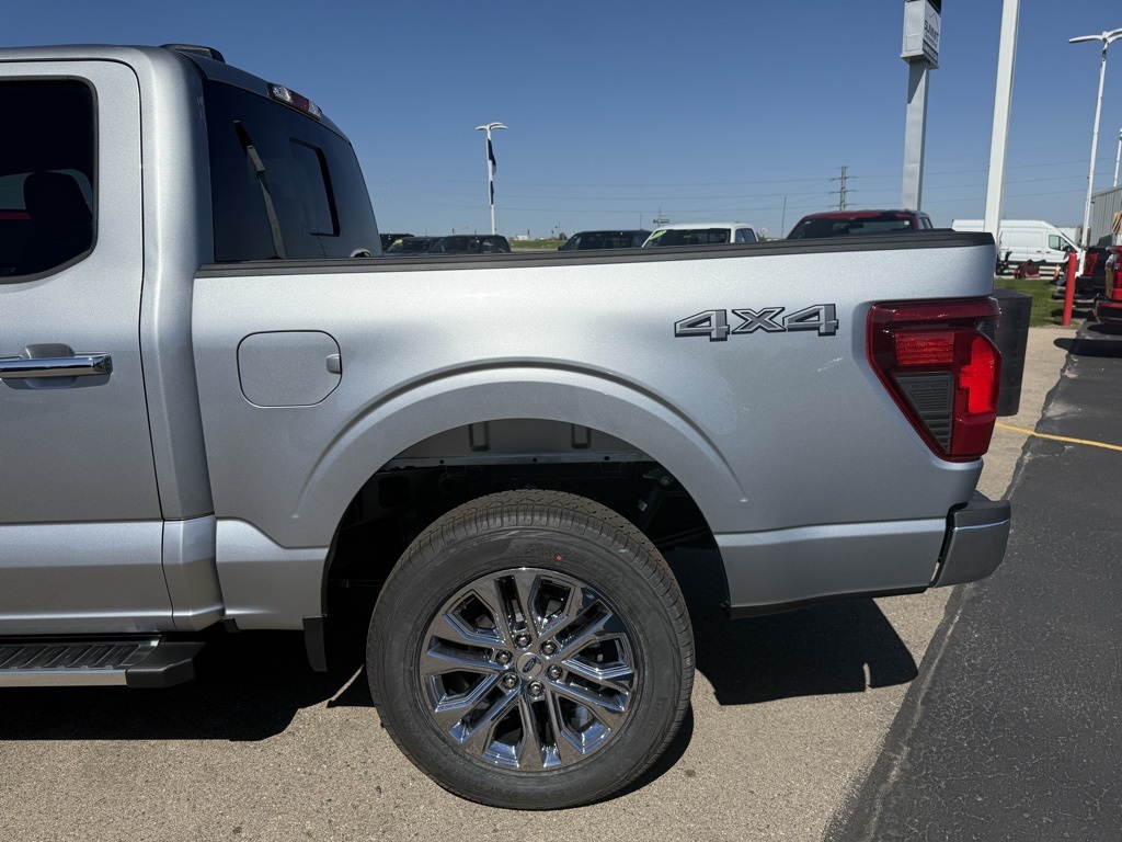 2025 Ford F-150 XLT photo 27