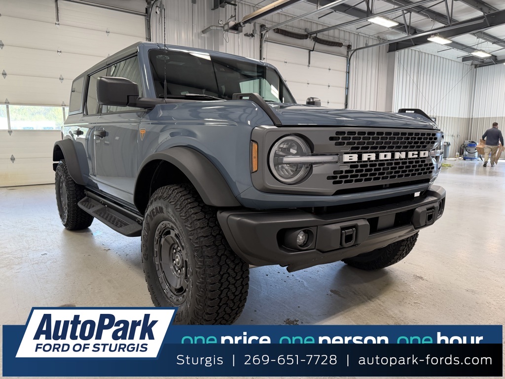 2025 Ford Bronco 4-Door Badlands's photo