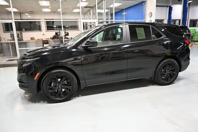 2023 Chevrolet Equinox LS photo 4