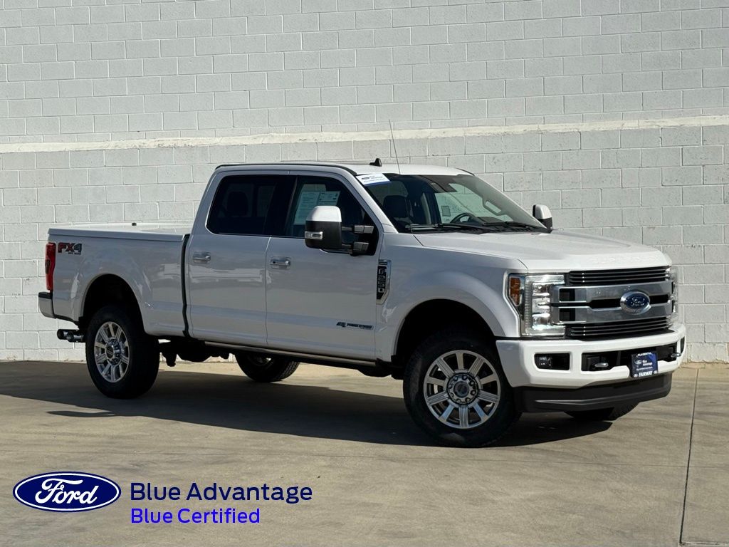 2019 Ford F-250 Super Duty Limited's photo