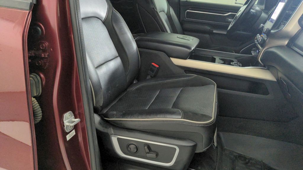 2022 Ram 1500 Laramie photo 27