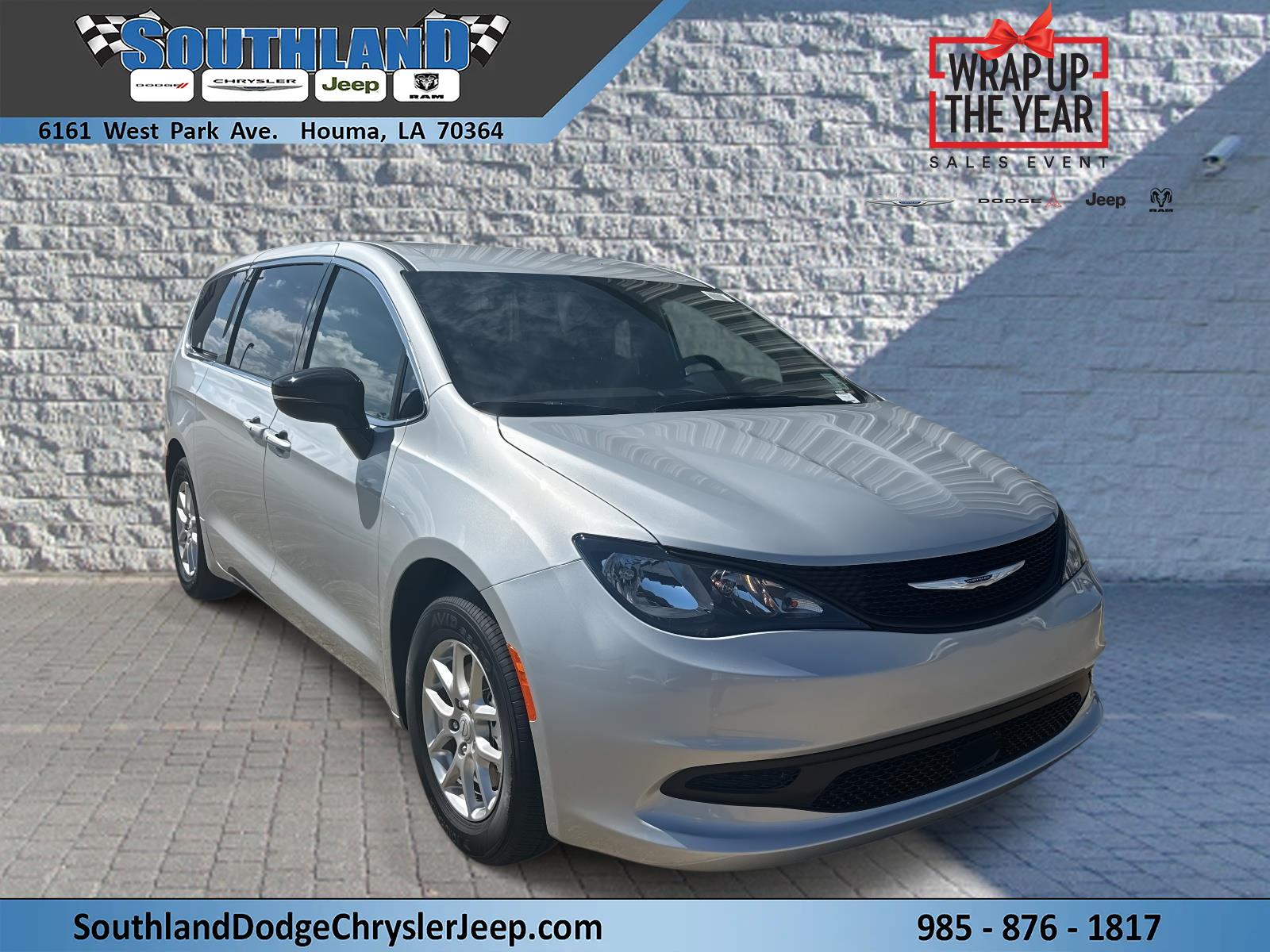 2026 Chrysler Voyager LX's photo