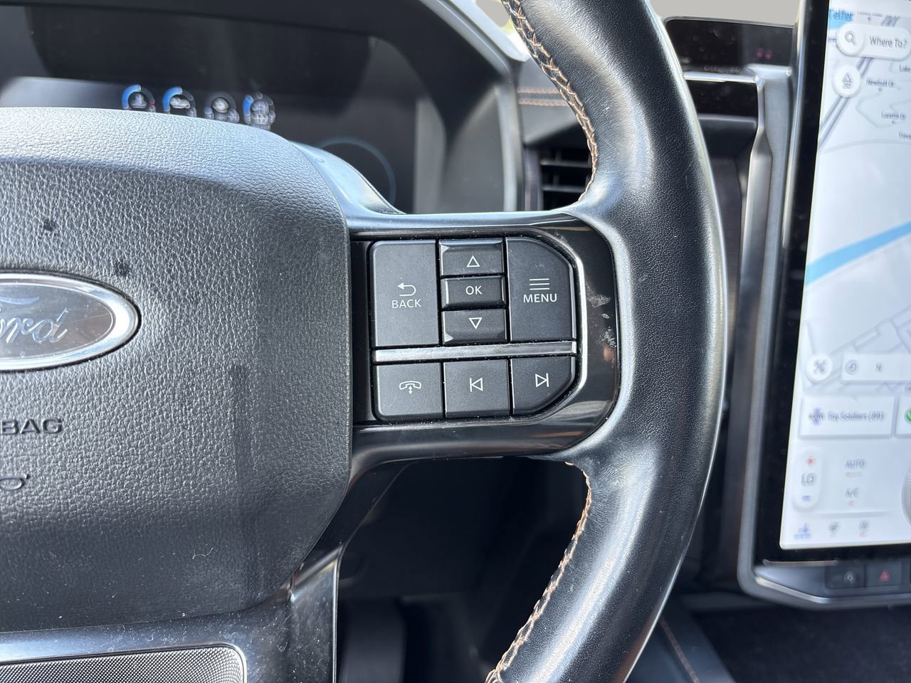 2022 Ford Expedition MAX Platinum photo 29