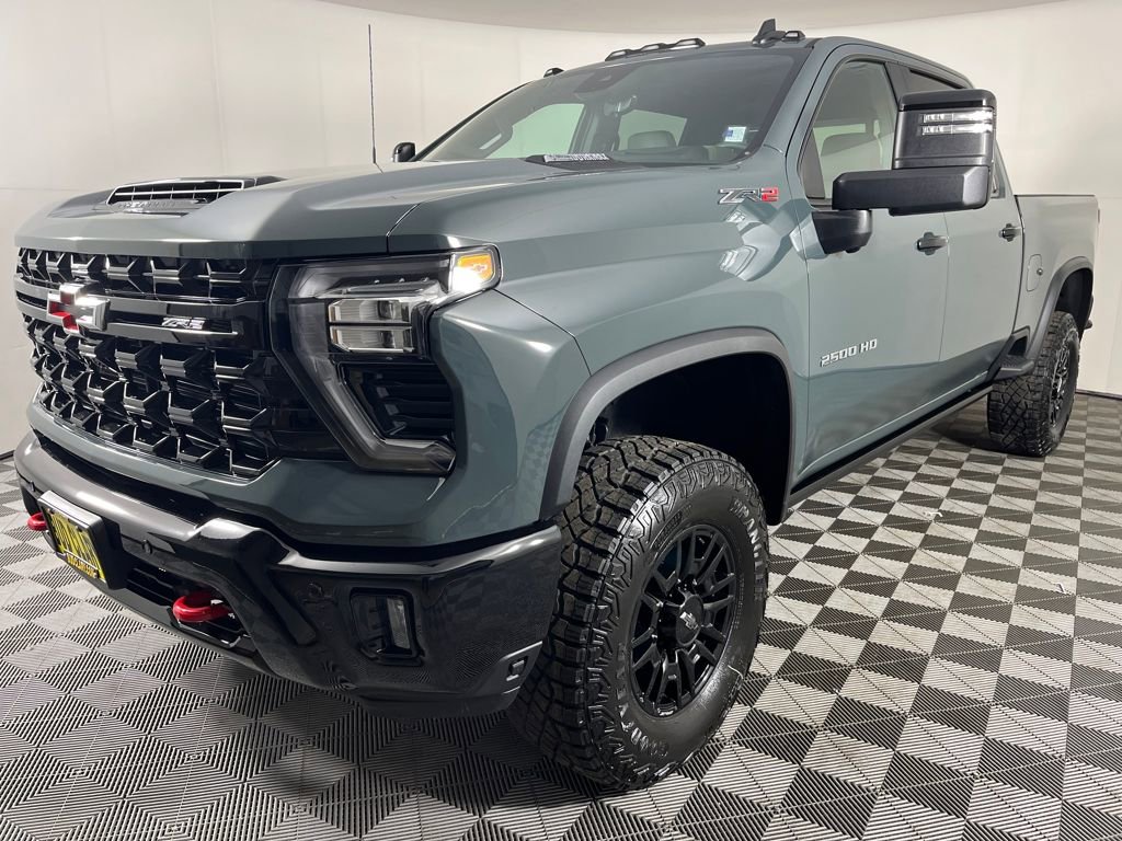 2026 Chevrolet Silverado 2500HD ZR2's photo