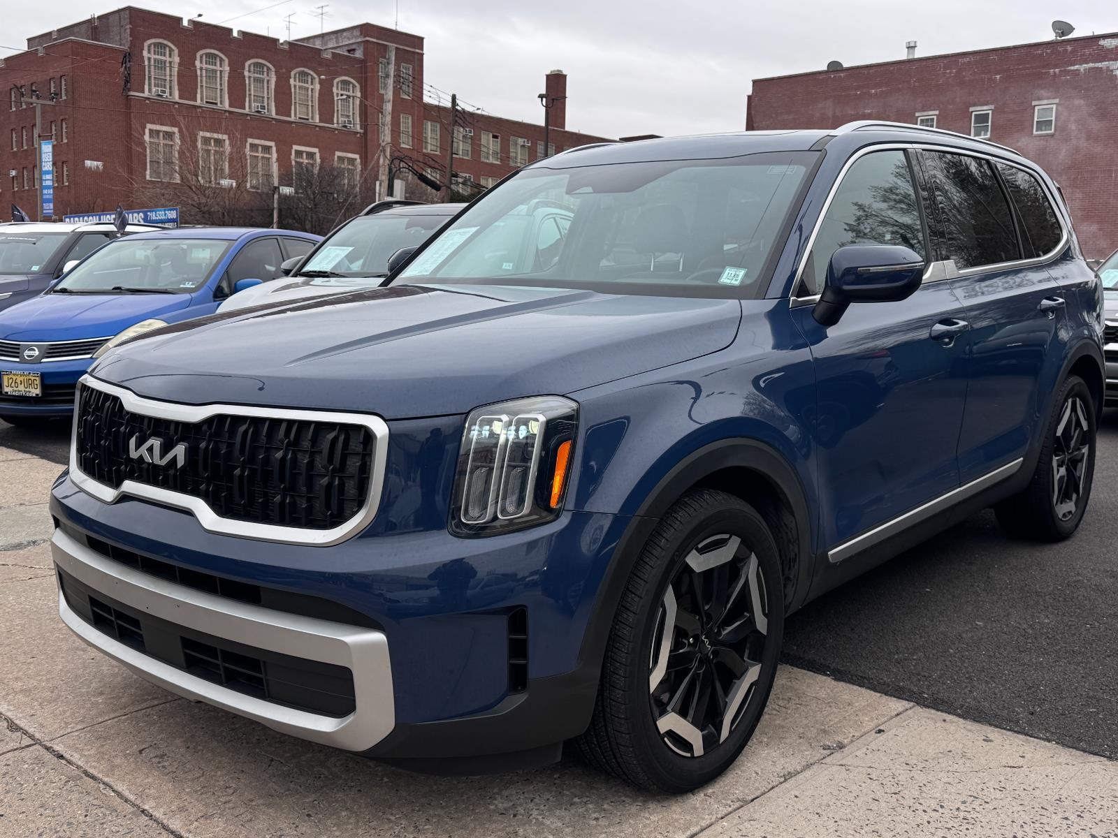 2023 Kia Telluride EX's photo
