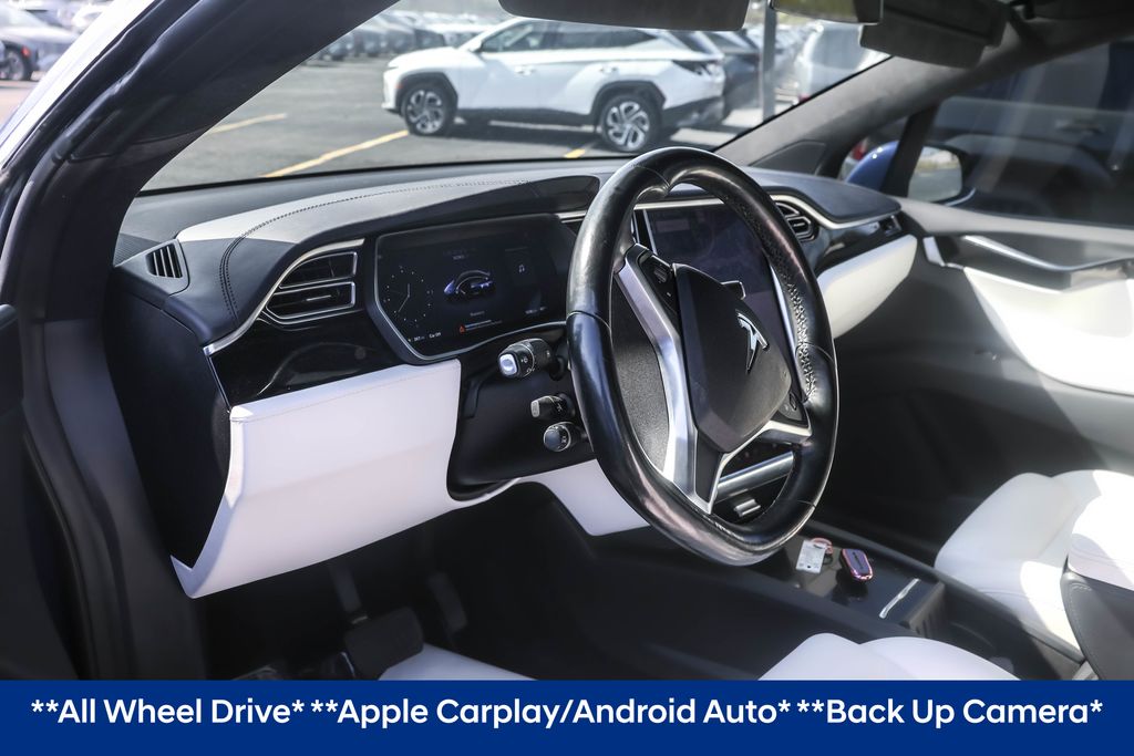 2017 Tesla Model X 100D photo 3