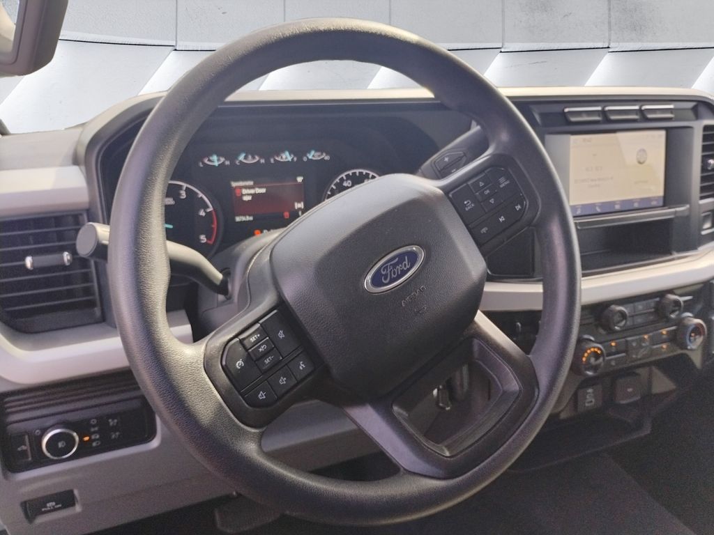 2024 Ford F-250 XLT photo 5