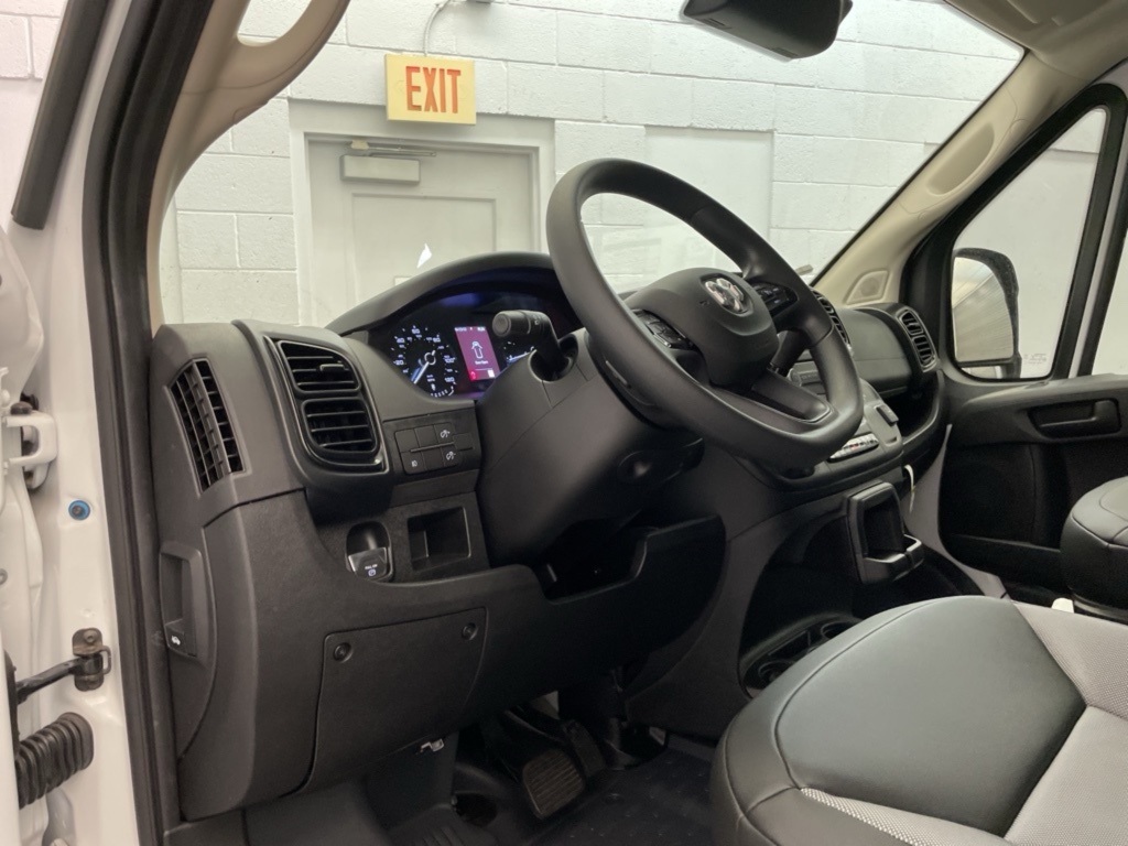 2025 Ram ProMaster 3500 photo 9