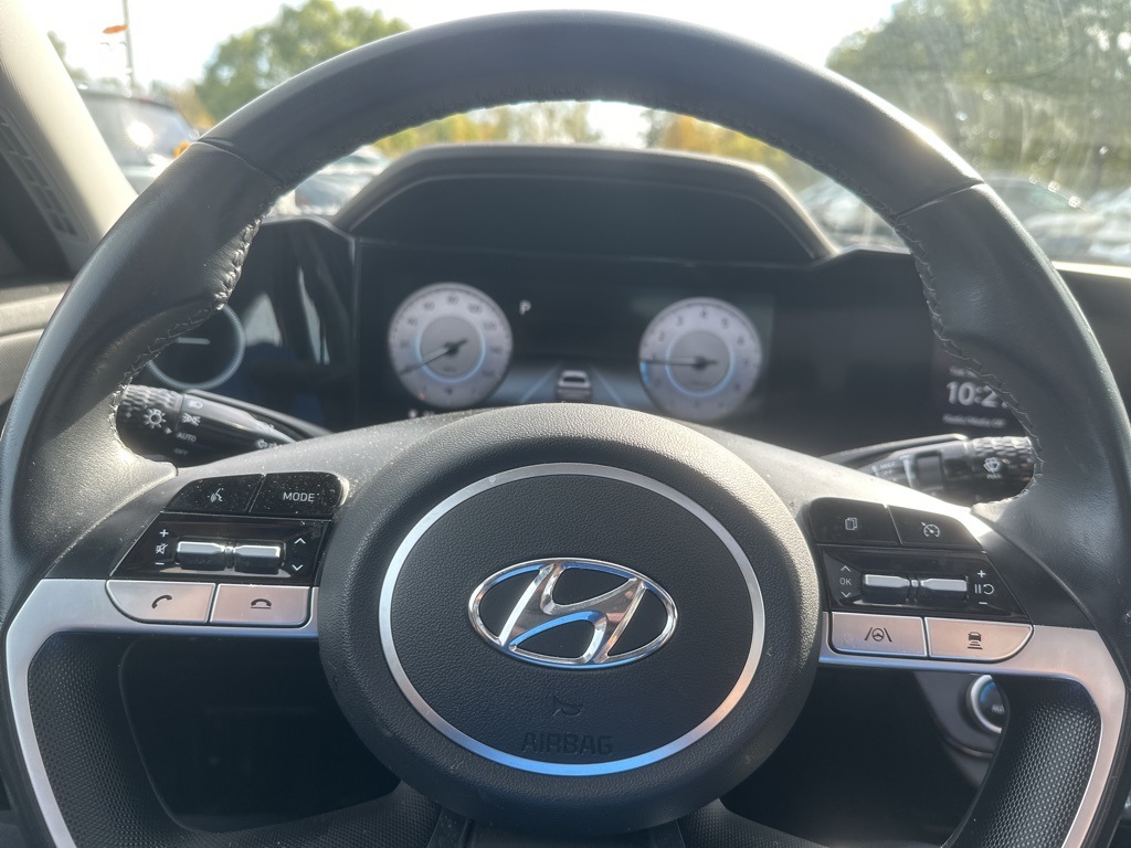 2023 Hyundai Elantra Limited photo 10