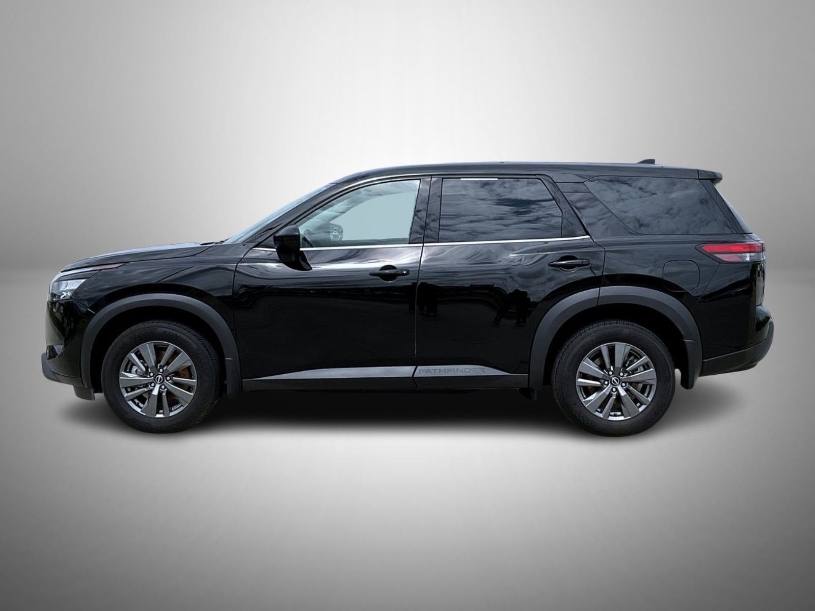 2023 Nissan Pathfinder S photo 8