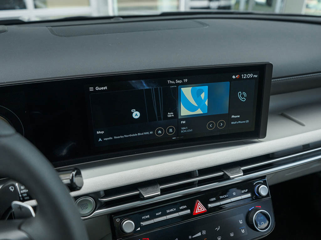 2025 Hyundai Tucson Limited photo 22