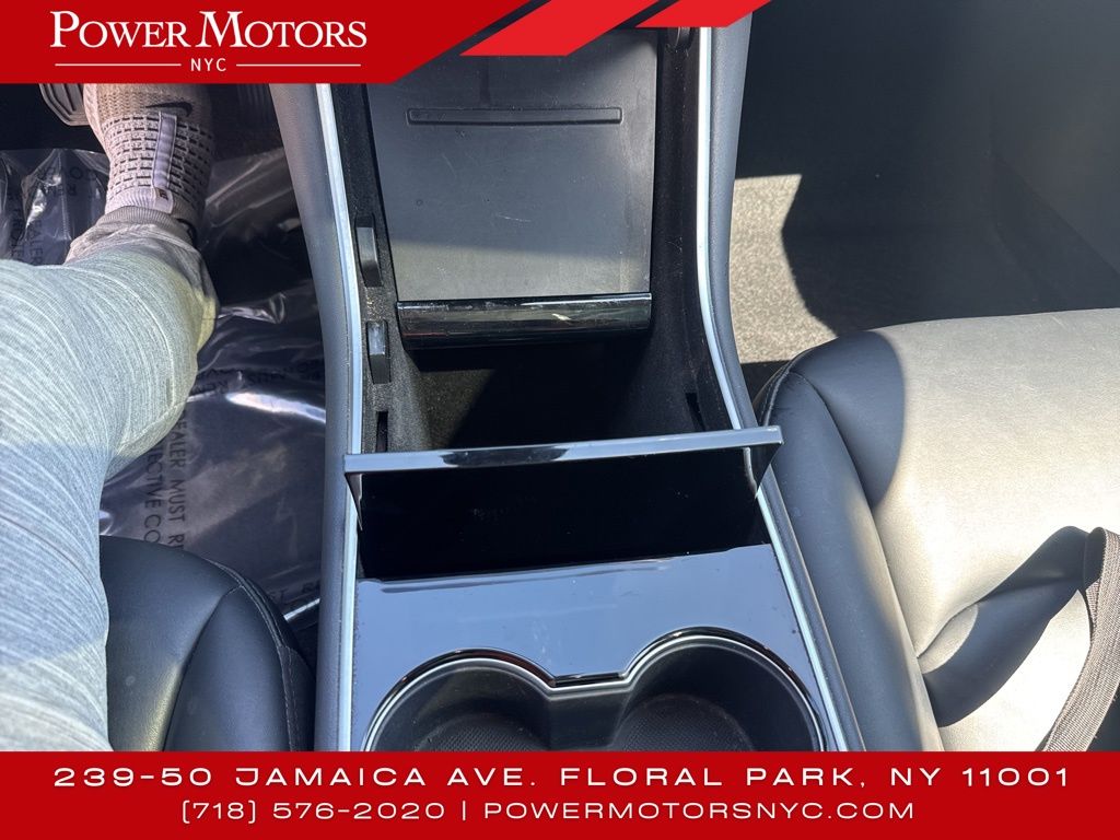 2019 Tesla Model 3 Long Range photo 24