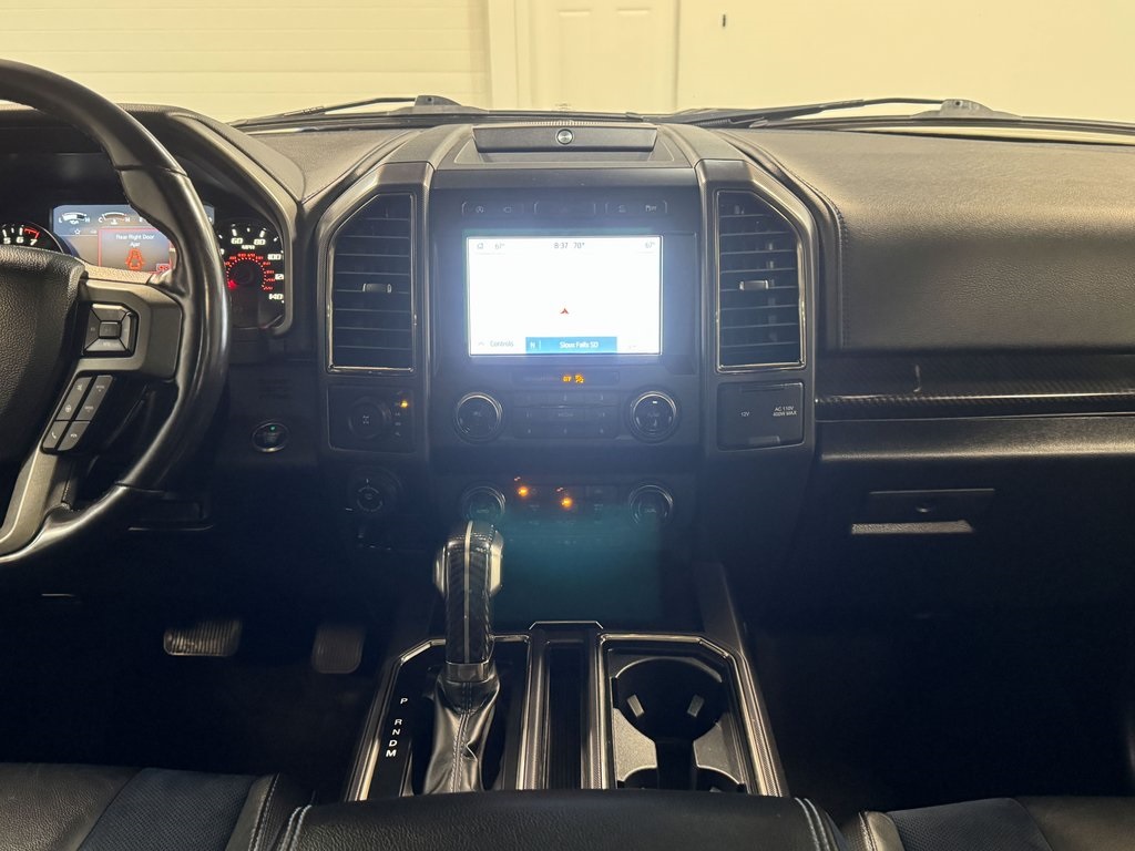 2020 Ford F-150 Raptor photo 16