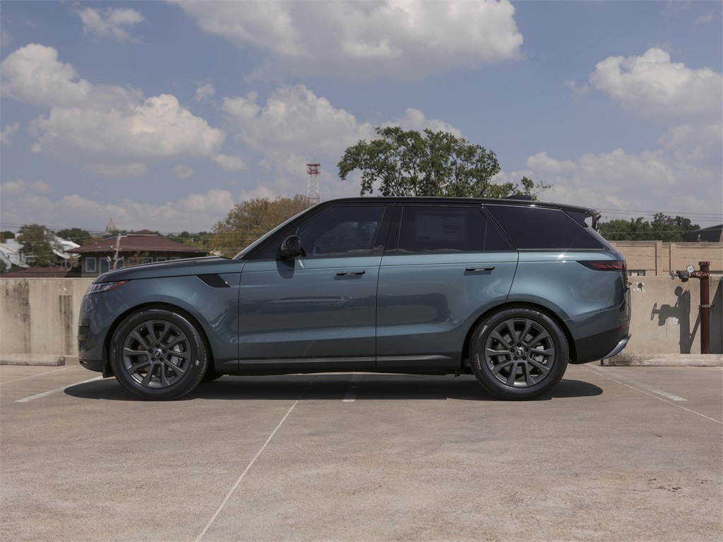 2025 Land Rover Range Rover Sport SE photo 3