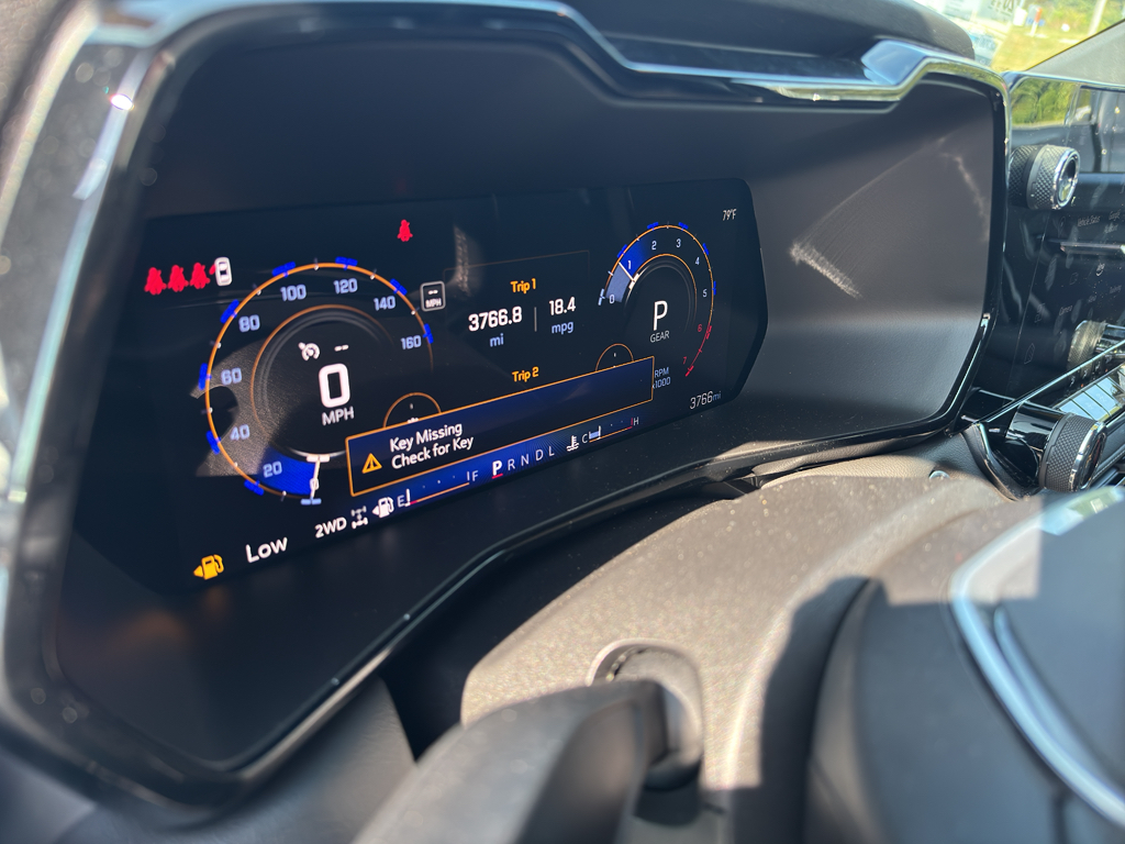 2024 Chevrolet Colorado LT photo 15