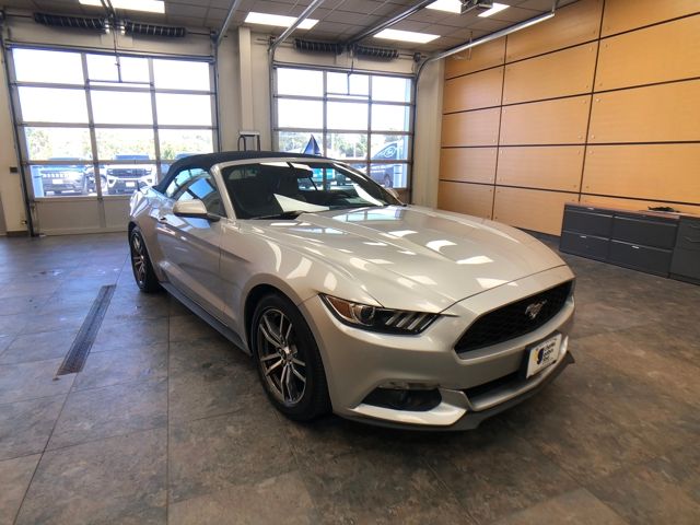 2017 Ford Mustang EcoBoost Premium photo 2