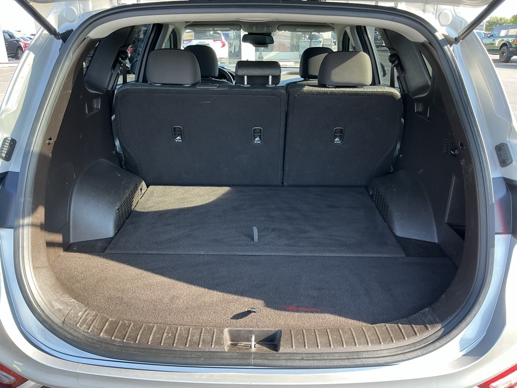 2020 Hyundai Santa Fe SEL photo 18
