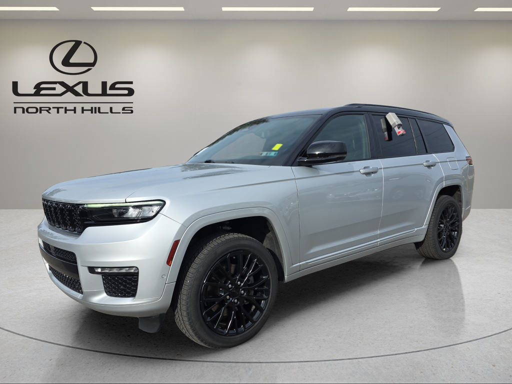 2022 Jeep Grand Cherokee L Summit Reserve's photo