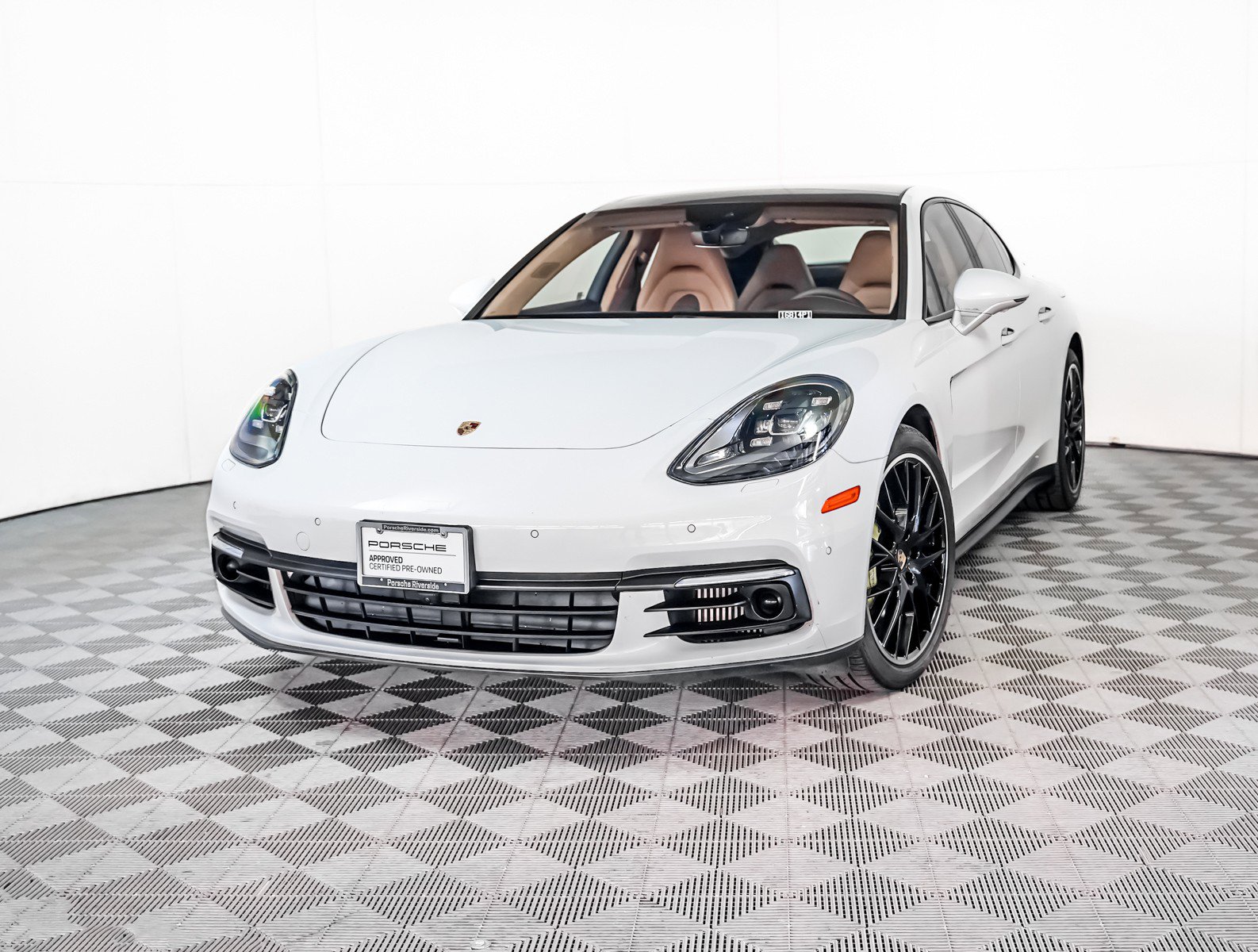 2018 Porsche Panamera 4 E-Hybrid