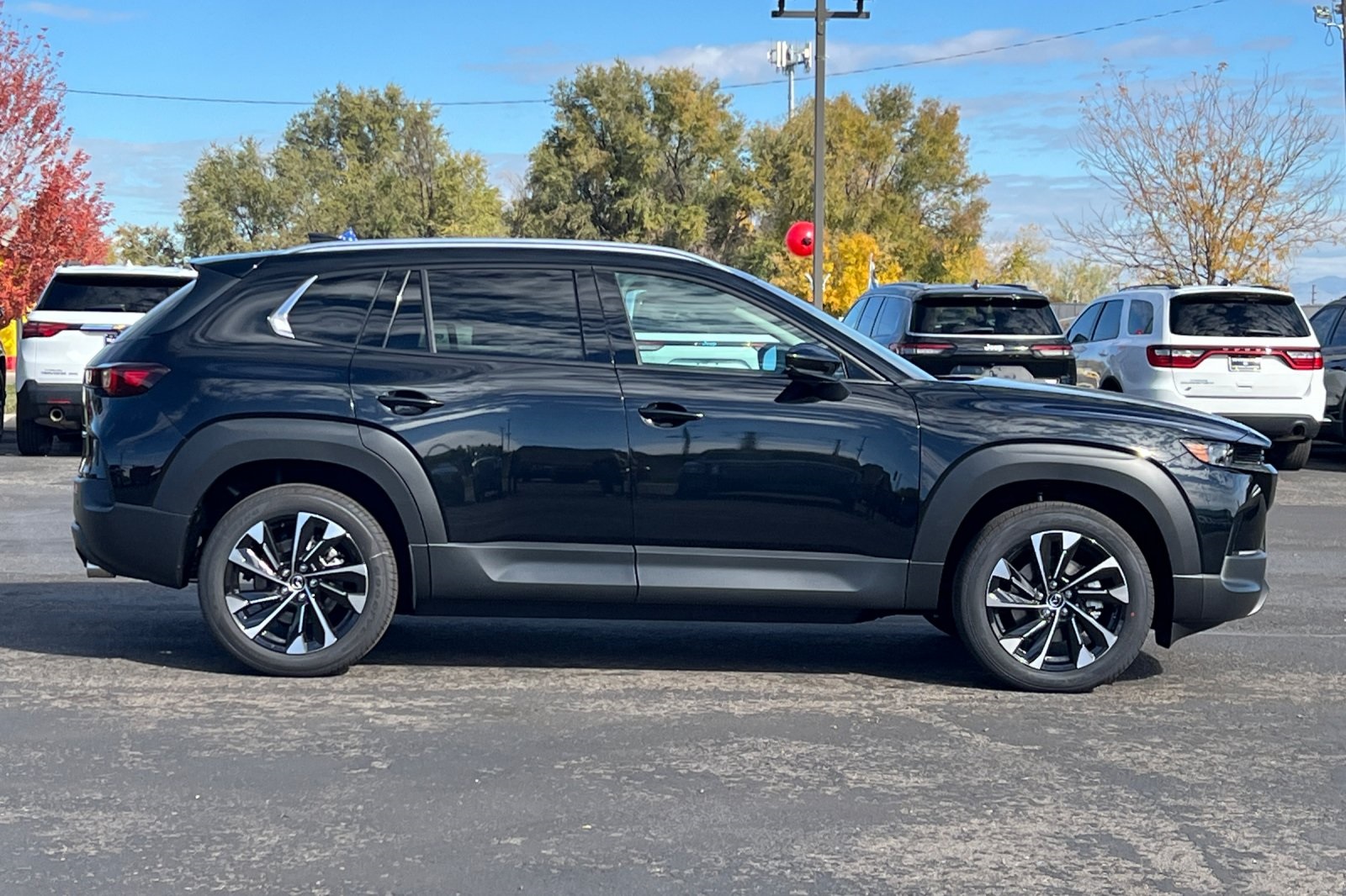 2026 Mazda CX-50 2.5 Premium Plus photo 2