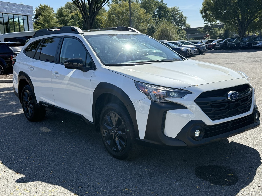 2023 Subaru Outback Onyx Edition photo 3