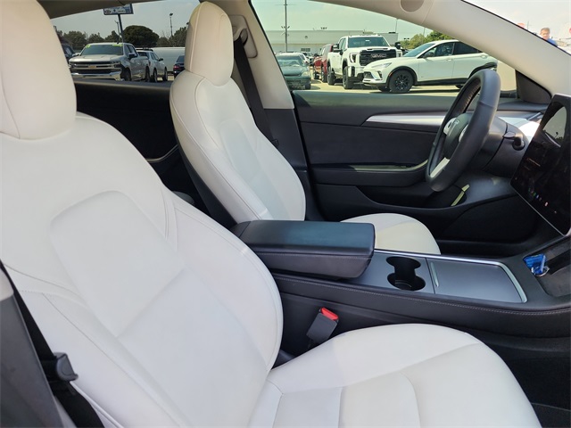 2022 Tesla Model 3 photo 17