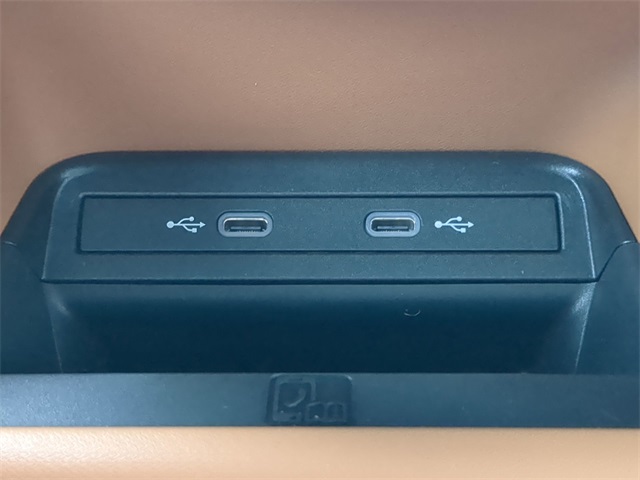 2025 Volkswagen ID. Buzz Pro Plus photo 18