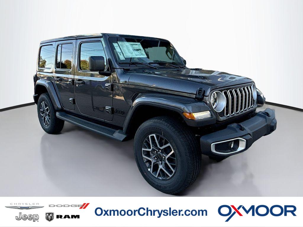 2025 Jeep Wrangler 4-Door Sahara's photo