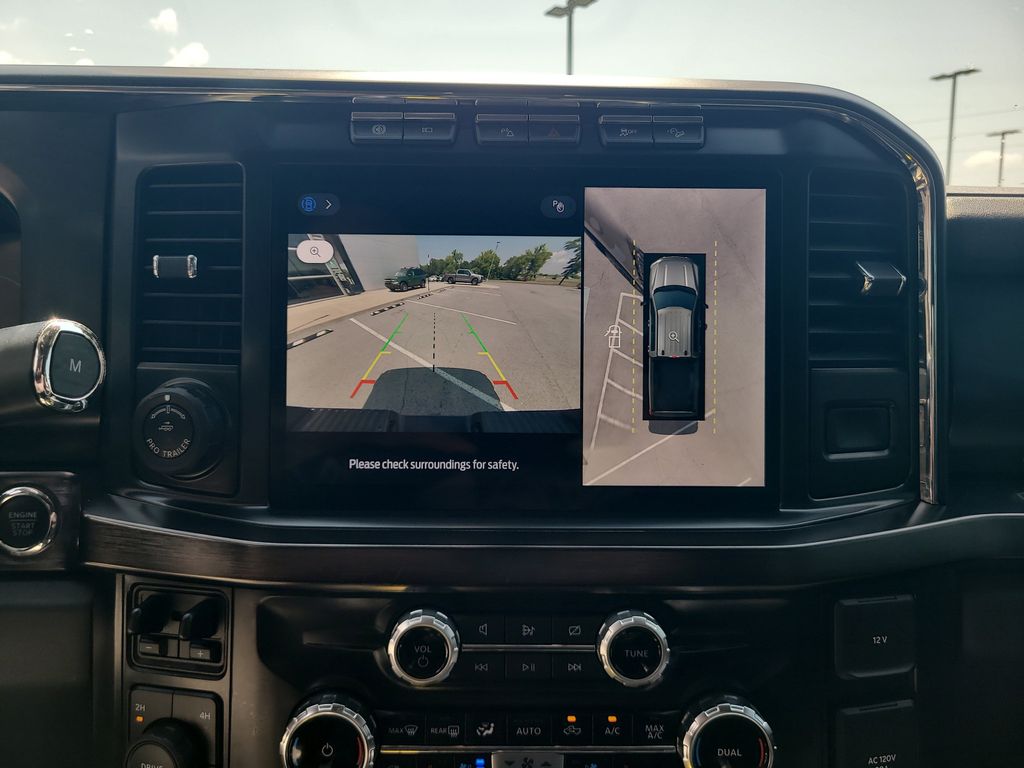 2024 Ford F-350 Lariat photo 23