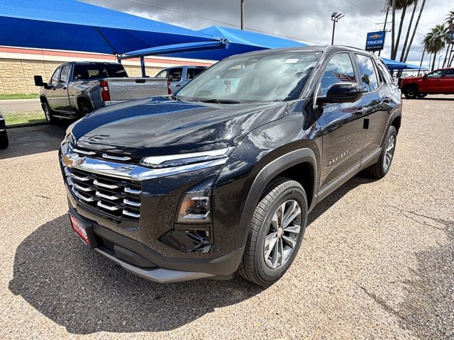 2026 Chevrolet Equinox LT photo 2