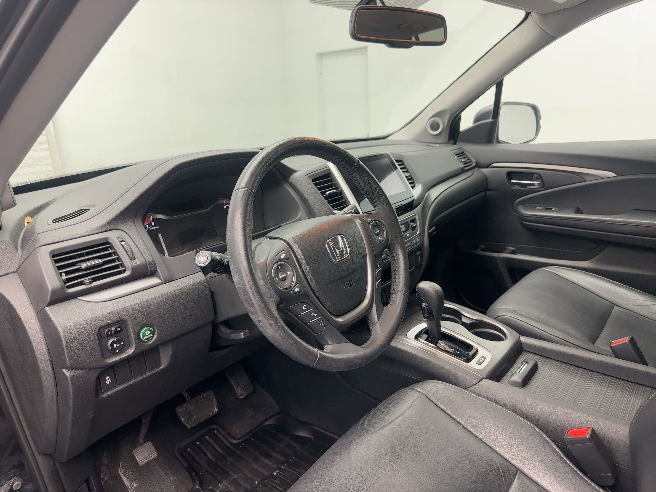 2017 Honda Pilot EX-L photo 4