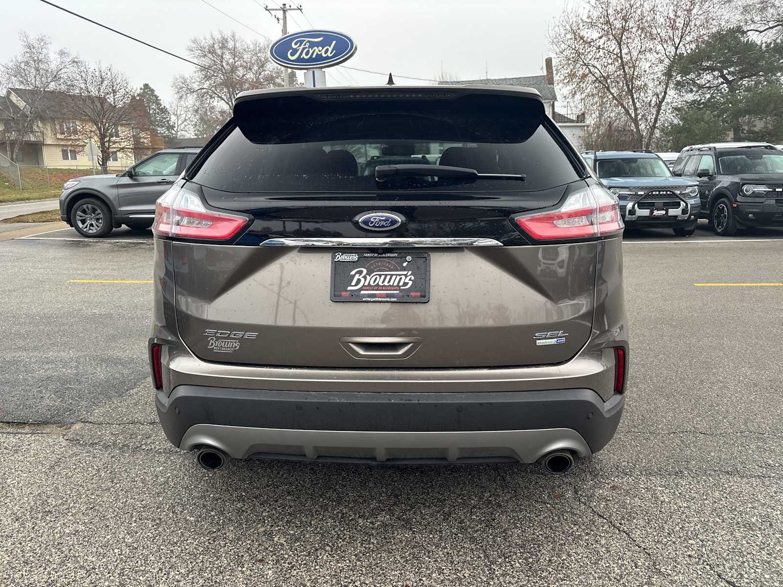 2019 Ford Edge SEL photo 4