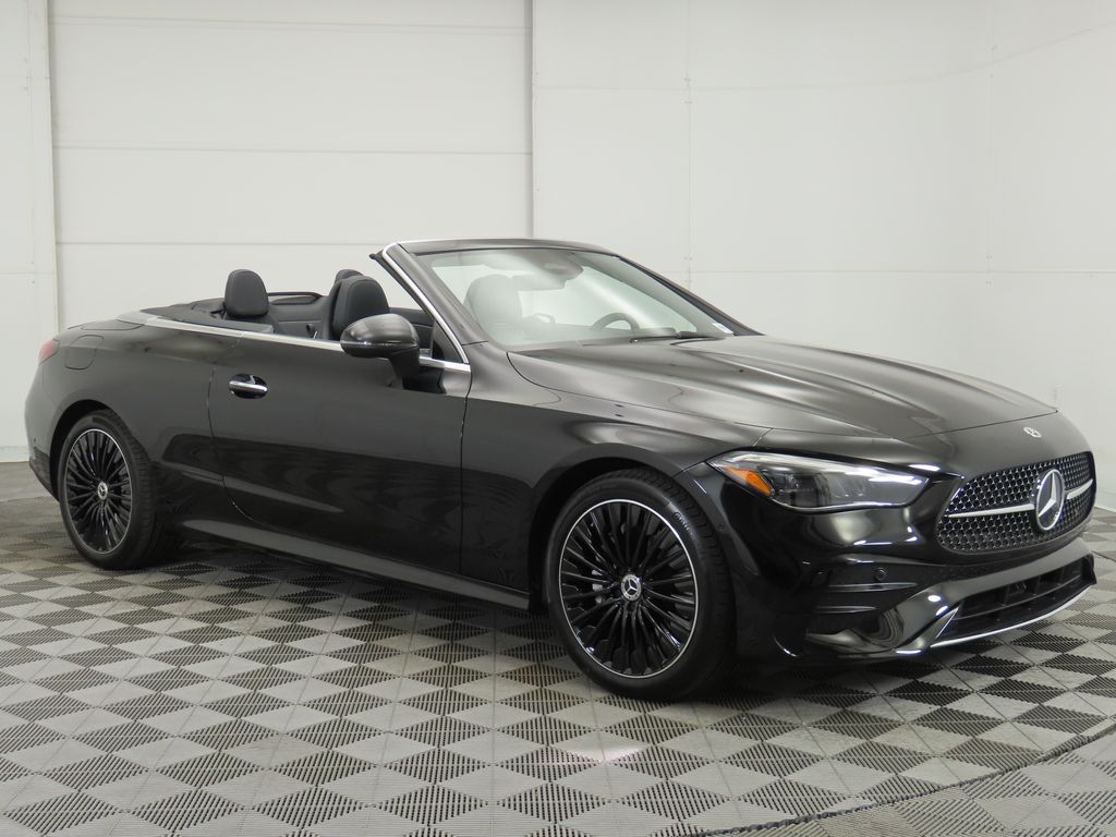 2025 Mercedes Benz CLE 300 4MATIC Cabriolet photo 3