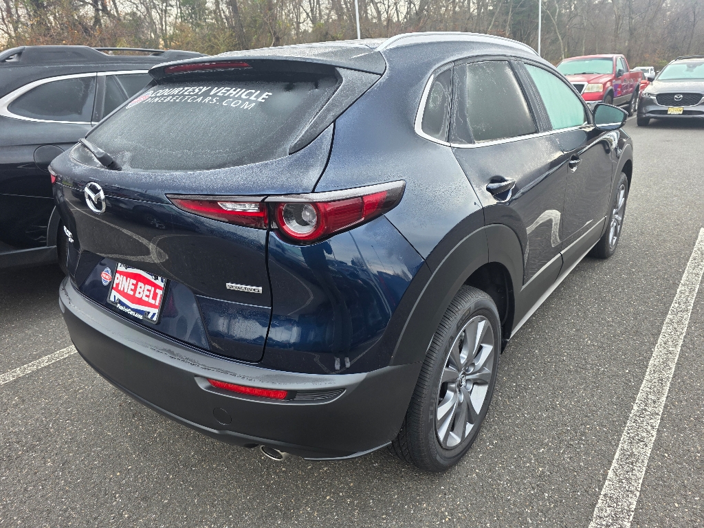 2025 Mazda CX-30 2.5 S Preferred photo 3