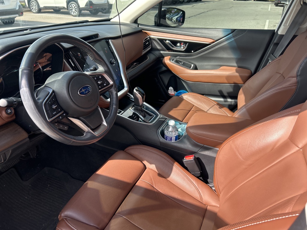 2022 Subaru Outback Touring photo 4
