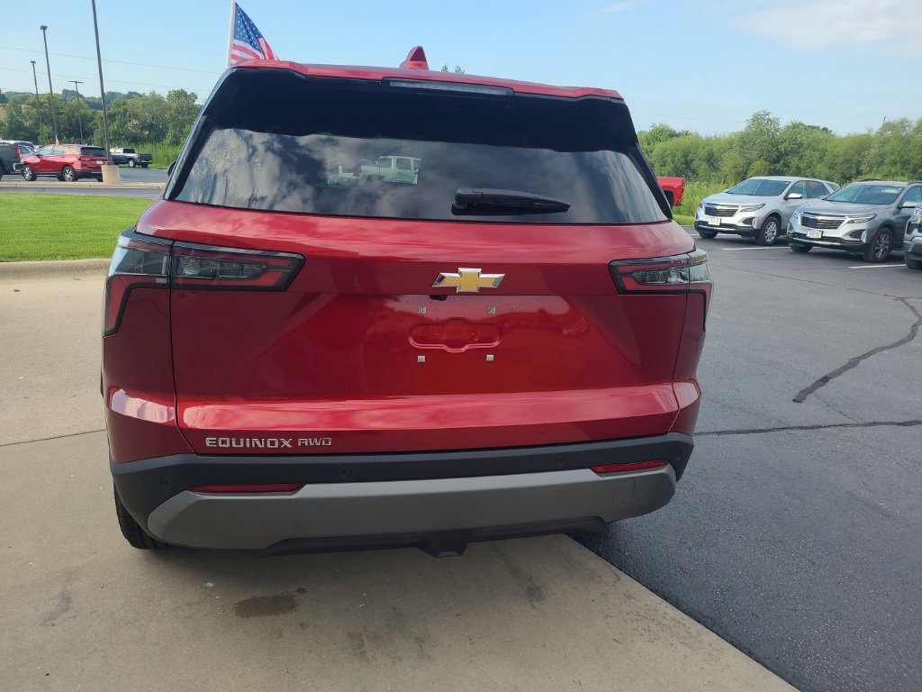 2026 Chevrolet Equinox LT photo 6
