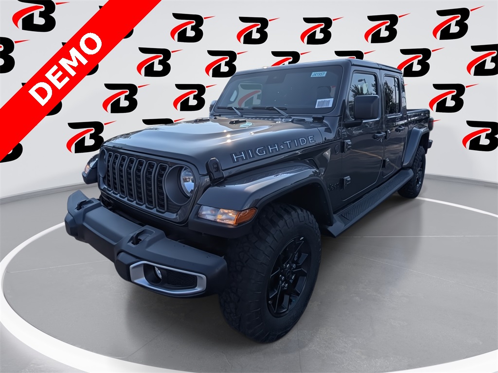 2025 Jeep Gladiator High Tide's photo