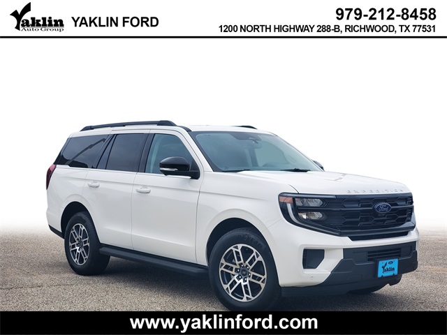 2025 Ford Expedition Active's photo