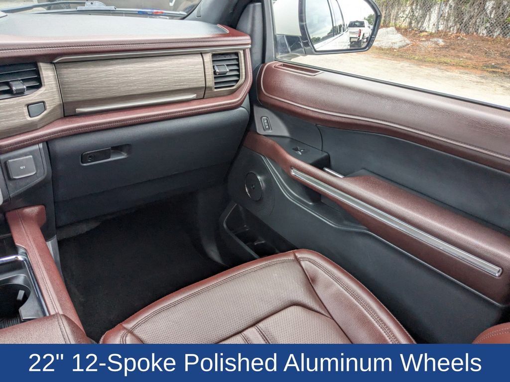 2022 Ford Expedition Limited photo 18