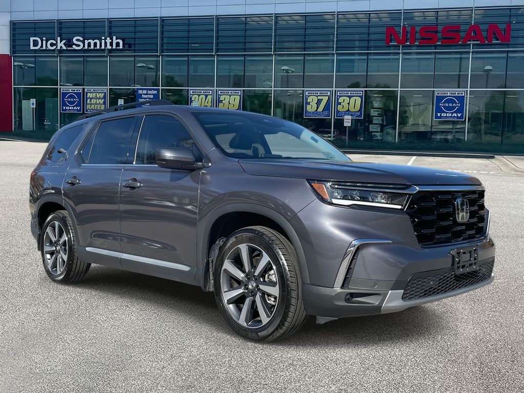 2025 Honda Pilot Touring's photo