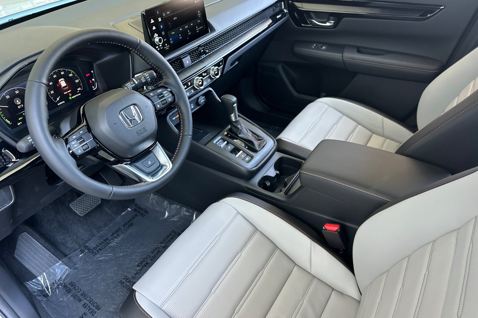 2026 Honda CR-V Sport Touring Hybrid photo 6