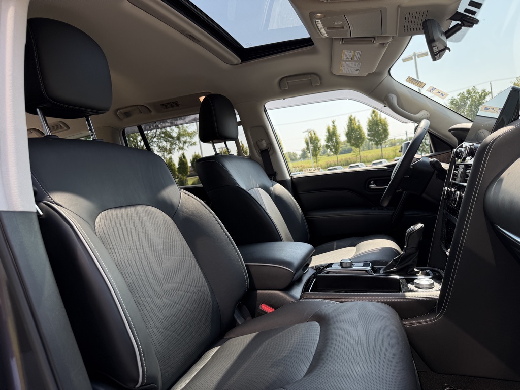 2023 Infiniti QX80 Premium Select photo 31