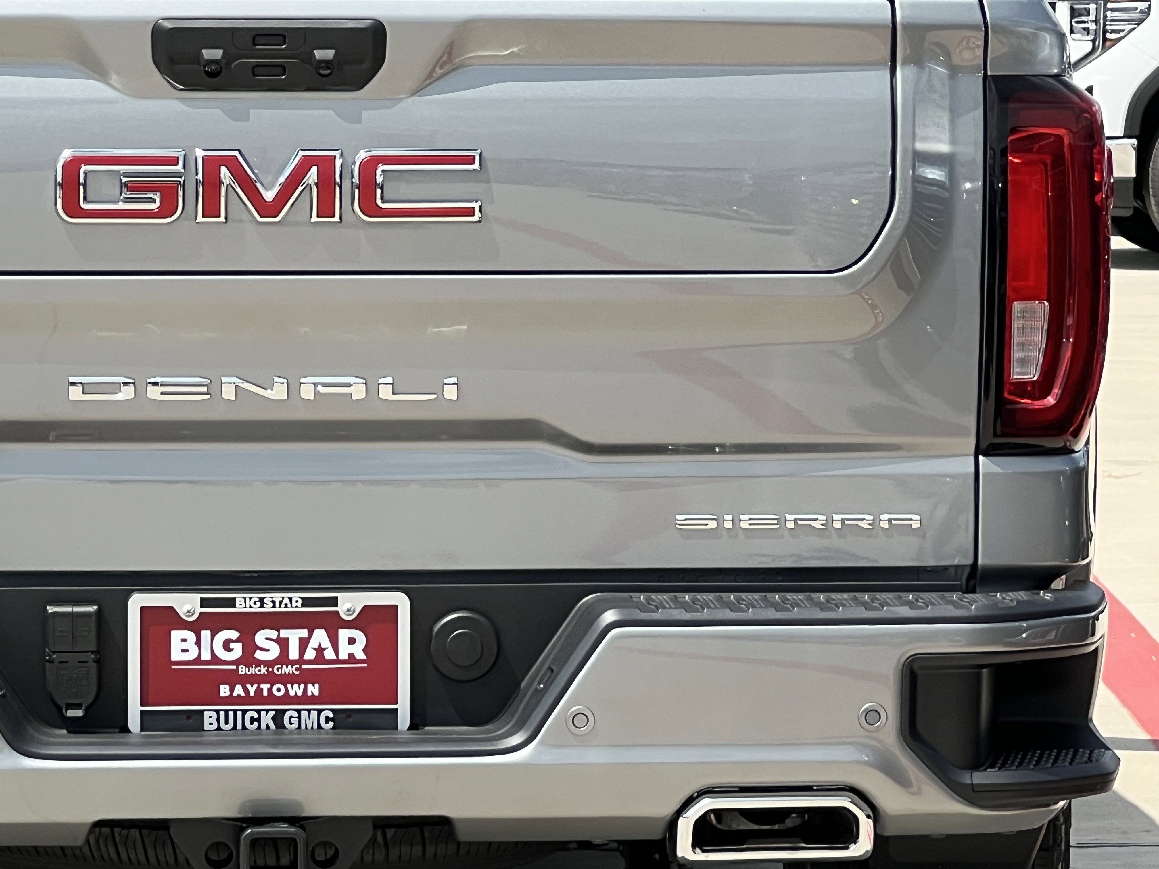 2026 Gmc Sierra 1500 Denali photo 4
